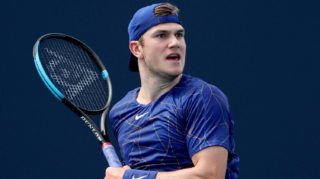 球场上的紧 球场上的紧