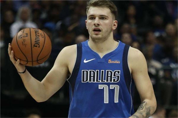 巅峰代表 巅峰代表