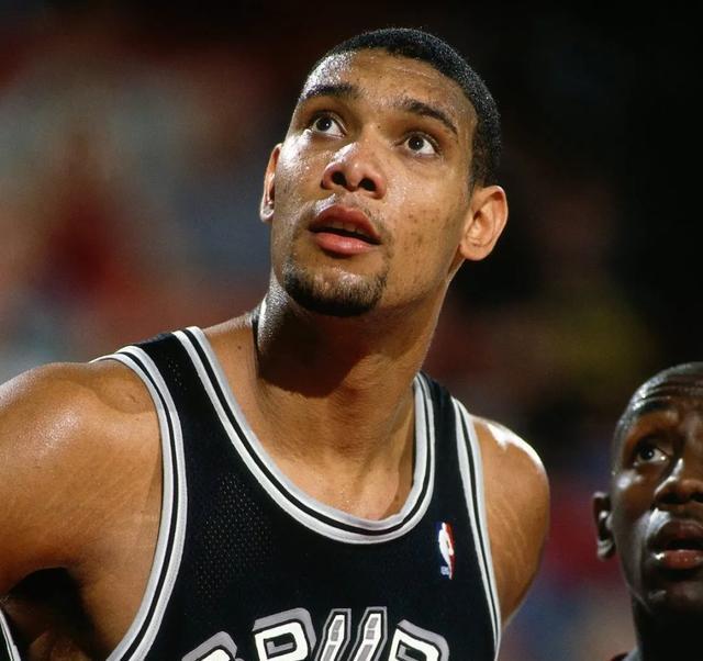 包括超过2 包括超过2