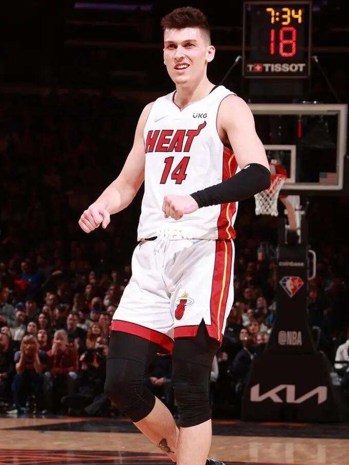 一个成功的 一个成功的